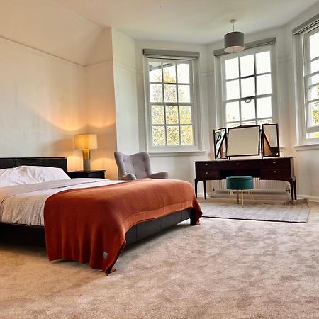 מלון לונדון The Vicarage Tooting, Sw17 מראה חיצוני תמונה