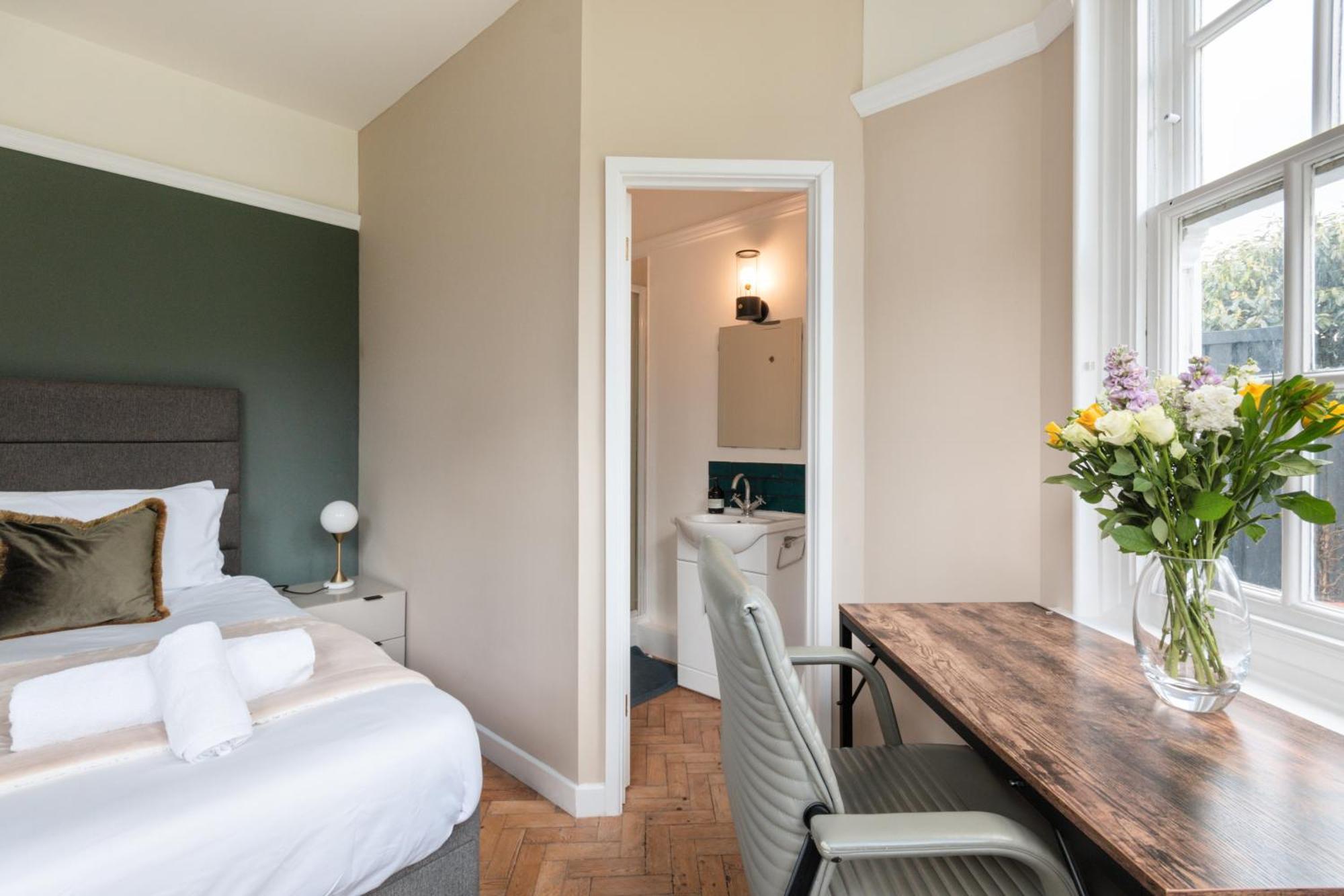 מלון לונדון The Vicarage Tooting, Sw17 מראה חיצוני תמונה