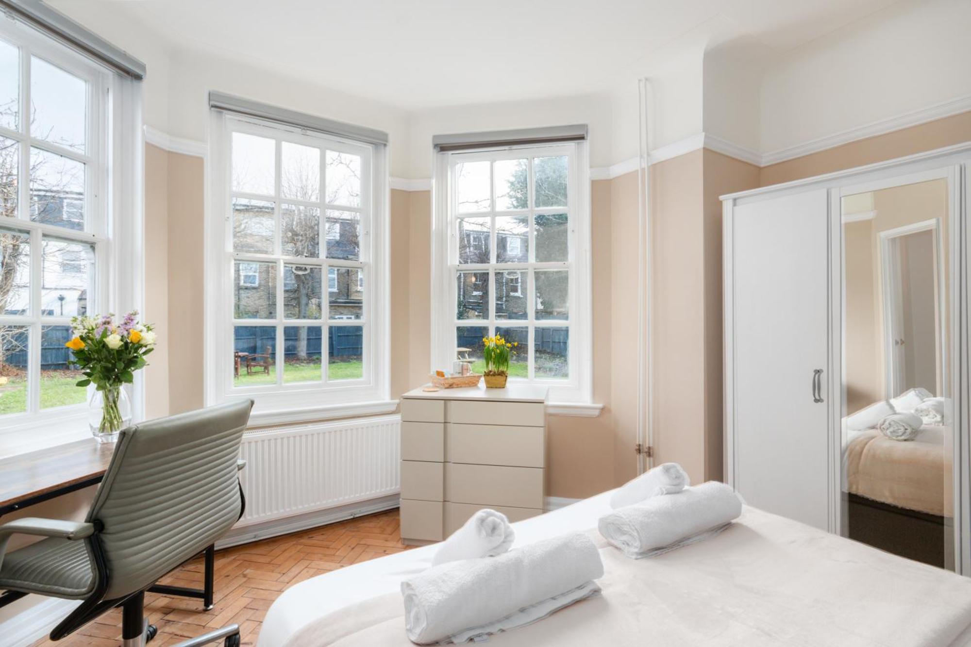 מלון לונדון The Vicarage Tooting, Sw17 מראה חיצוני תמונה